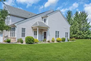 31 Bayard Rd, Franklin Township, NJ 08873 - Photo 3