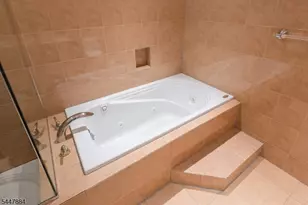 89 Continental Rd, Parsippany, NJ 07950 - Photo 17