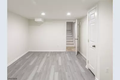 89 Continental Rd, Parsippany, NJ 07950 - Photo 27