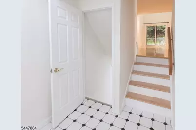 89 Continental Rd, Parsippany, NJ 07950 - Photo 11
