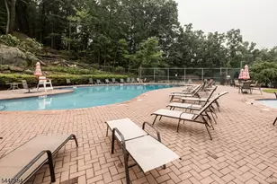 89 Continental Rd, Parsippany, NJ 07950 - Photo 31
