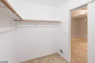 89 Continental Rd, Parsippany, NJ 07950 - Photo 21