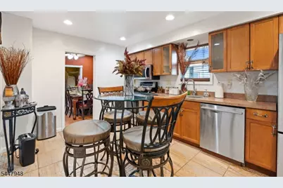 1522 Bower St, Linden, NJ 07036 - Photo 31