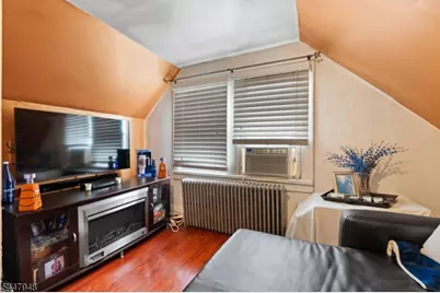 1522 Bower St, Linden, NJ 07036 - Photo 15
