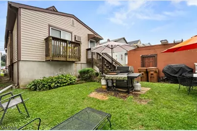 1522 Bower St, Linden, NJ 07036 - Photo 25