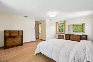 186 W Northfield Rd, Livingston, NJ 07039 - Photo 15