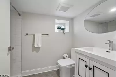 21 Evergreen Pl, Maplewood, NJ 07040 - Photo 37