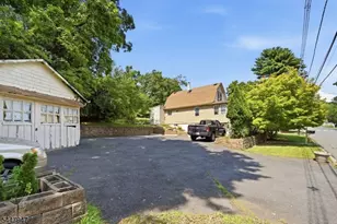 69 Linda Vista Ave, North Haledon, NJ 07508 - Photo 5