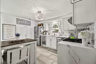 10 Dale Dr, Fairfield, NJ 07004 - Photo 29