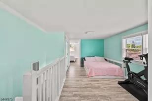 10 Dale Dr, Fairfield, NJ 07004 - Photo 27