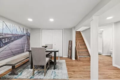 10 Dale Dr, Fairfield, NJ 07004 - Photo 19