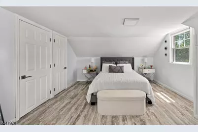 10 Dale Dr, Fairfield, NJ 07004 - Photo 23