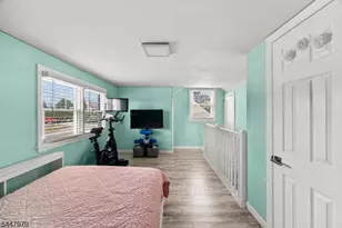 10 Dale Dr, Fairfield, NJ 07004 - Photo 25