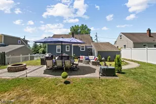 10 Dale Dr, Fairfield, NJ 07004 - Photo 5