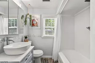10 Dale Dr, Fairfield, NJ 07004 - Photo 33
