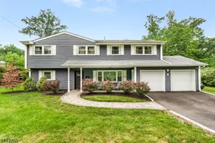 41 Holly Glen Ln, Berkeley Heights Township, NJ 07922 - Photo 1