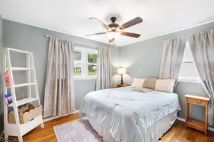 41 Holly Glen Ln, Berkeley Heights Township, NJ 07922 - Photo 13