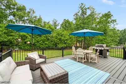 41 Holly Glen Ln, Berkeley Heights Township, NJ 07922 - Photo 21