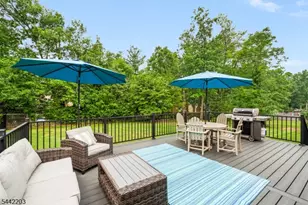 41 Holly Glen Ln, Berkeley Heights Township, NJ 07922 - Photo 15