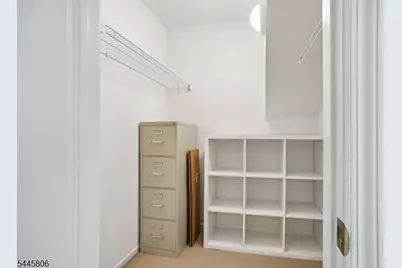 27 Coachlight Dr, Chatham Township, NJ 07928 - Photo 23