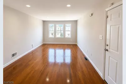 323 S Park St, Elizabeth, NJ 07206 - Photo 1