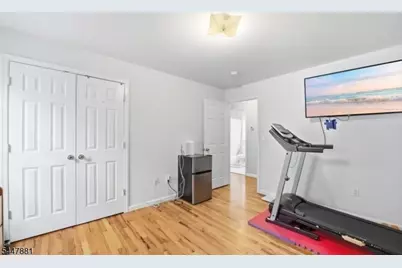 637 Jefferson Ave, Elizabeth, NJ 07201 - Photo 11