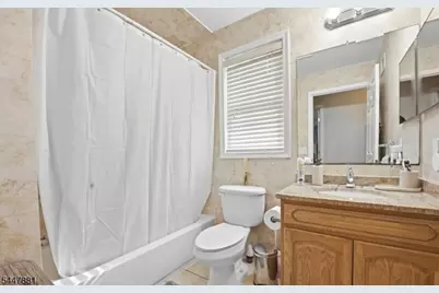 637 Jefferson Ave, Elizabeth, NJ 07201 - Photo 13