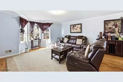 637 Jefferson Ave, Elizabeth, NJ 07201 - Photo 7