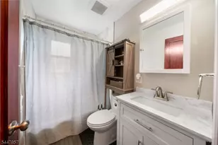 735 Harrison Ave, Roselle, NJ 07203 - Photo 9