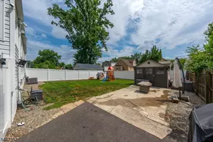 735 Harrison Ave, Roselle, NJ 07203 - Photo 21