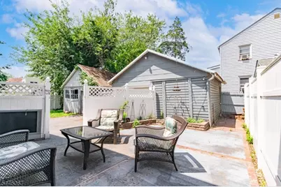 619 E 2nd Ave, Roselle, NJ 07203 - Photo 27