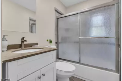 757 River Rd, Rahway, NJ 07065 - Photo 21