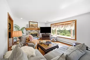 5 Lamalfa Rd, Randolph Township, NJ 07869 - Photo 3