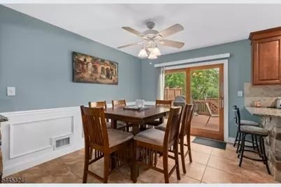 138 William St, Little Falls Township, NJ 07424 - Photo 11