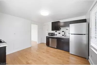 98 Maple Ave #A, Morristown, NJ 07960 - Photo 9