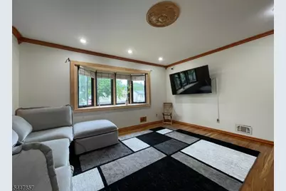 1930 Henry St, Rahway, NJ 07065 - Photo 5