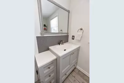 122 Maryland Ave, Magnolia Boro, NJ 08049 - Photo 11