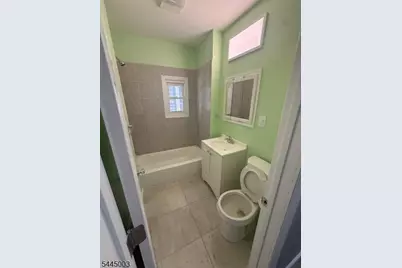 621 Grove St #2, Irvington, NJ 07111 - Photo 9