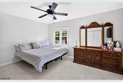 246 N 3rd Ave, Manville, NJ 08835 - Photo 9