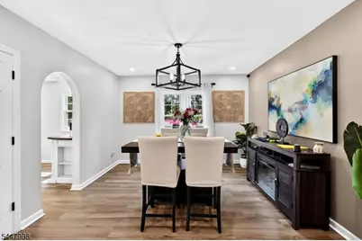 246 N 3rd Ave, Manville, NJ 08835 - Photo 13