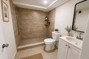 105 Chandler Ave, Roselle, NJ 07203 - Photo 9