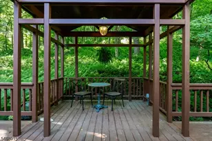5 Apgar Way, Tewksbury Township, NJ 08833 - Photo 3