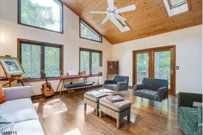 5 Apgar Way, Tewksbury Township, NJ 08833 - Photo 11