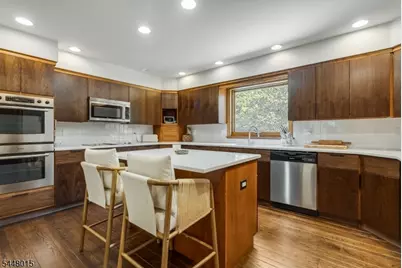 5 Apgar Way, Tewksbury Township, NJ 08833 - Photo 17
