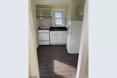 197 Jerome Pl, Bloomfield, NJ 07003 - Photo 3