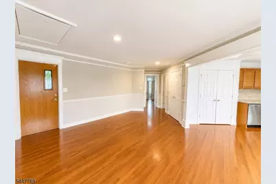 141 Main St #8, South Bound Brook Boro, NJ 08880 - Photo 5