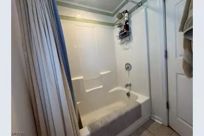 27 Broad St, Flemington, NJ 08822 - Photo 15