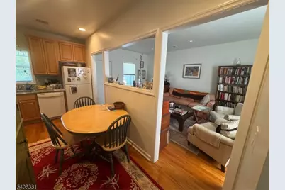 27 Broad St, Flemington, NJ 08822 - Photo 7