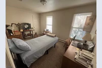 27 Broad St, Flemington, NJ 08822 - Photo 9