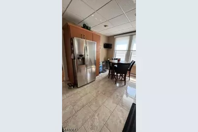 9 Guenther Pl, Passaic, NJ 07055 - Photo 9
